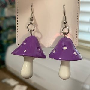 Purple mushroom earrings 🍄